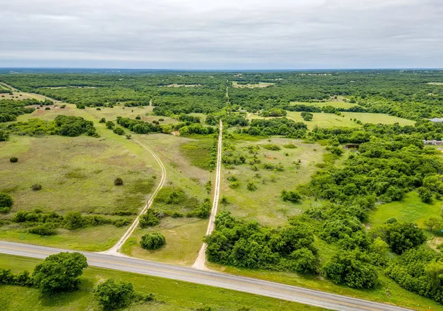 Homes for sale in Perrin, TX | 4180 E Fm 2210 E, Perrin, TX 76486 | MLS# 21265765