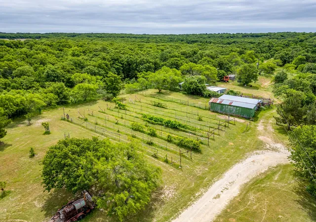 Homes for sale in Perrin, TX | 4180 E Fm 2210 E, Perrin, TX 76486 | MLS# 21265765