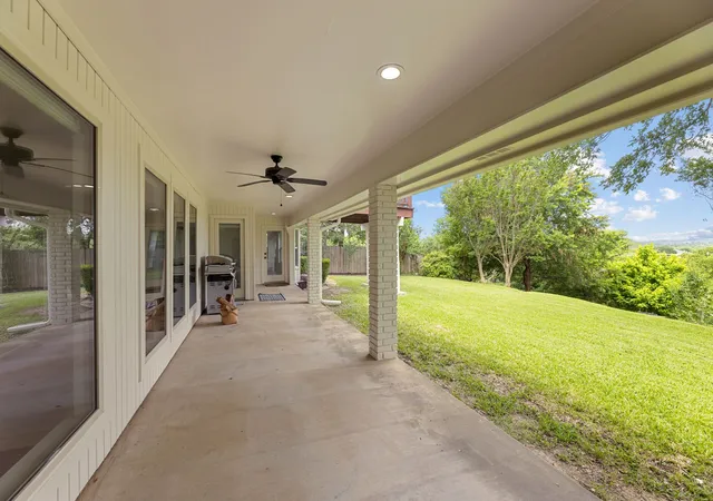 Photo 4 of Sale Pending at 10112 Wandering Way St, Benbrook, TX 76126 | MLS# 21262628 | Listing updated on 2026-08-22