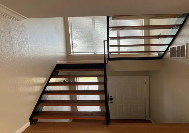 Photo 3 of Townhouse for sale at 2020 N Garrett Ave #107, Dallas, TX 75206 | MLS# 21265066 | Listing updated on 2026-08-29