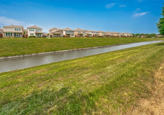 Homes for sale in Irving, TX | 10009 White Ln, Irving, TX 75063 | MLS# 21249294
