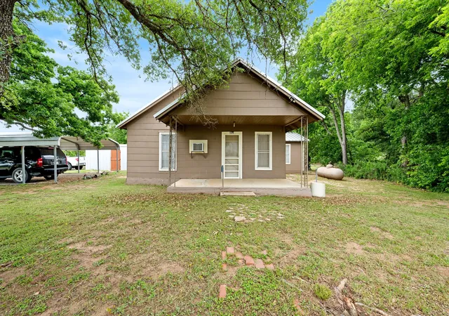 Homes for sale in De Leon, TX | 1550 Hwy 2318, De Leon, TX 76444 | MLS# 21263326