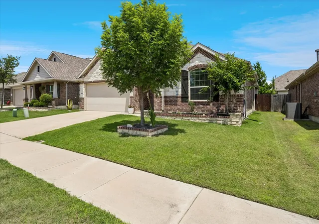 2nd image of 14824 Rocky Face Ln, Haslet, TX 76052 | MLS# 21266059
