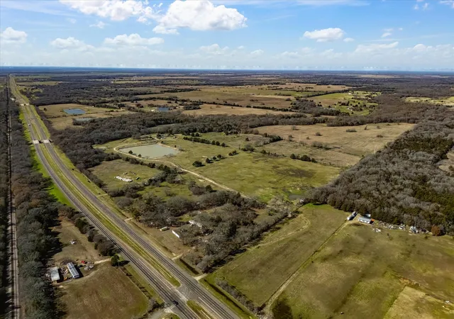 Photo 4 of House for sale at 11095 E State Hwy 31, Kerens, TX 75144 | MLS# 21265819 | Listing updated on 2026-09-08