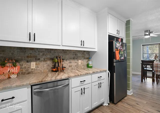 Photo 3 of Single family home for sale at 135 Poverty Pt, Doyline, LA 71023 | MLS# 21266119 | Listing updated on 2026-08-27
