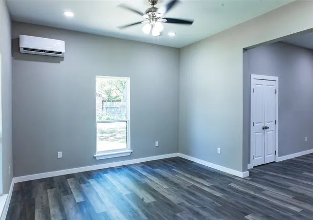 Homes for sale in Van Alstyne, TX | 223 E Shreveport St, Van Alstyne, TX 75495 | MLS# 21266161