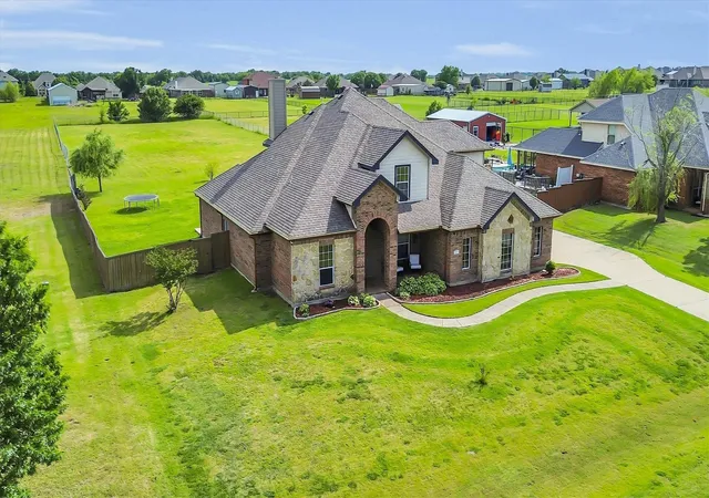 1st image of 1461 Harvest Ln, Nevada, TX 75173 | MLS# 21265963