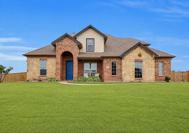 3rd image of 1461 Harvest Ln, Nevada, TX 75173 | MLS# 21265963
