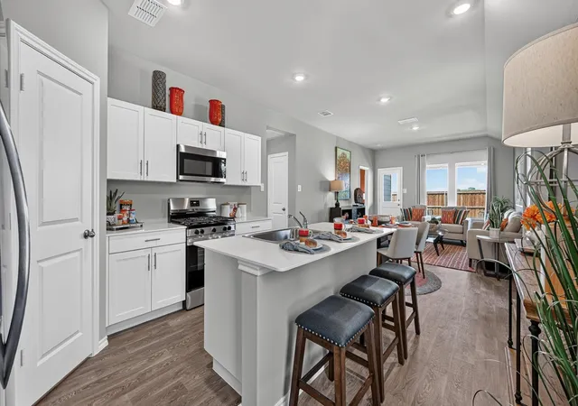 Photo 3 of Sale Pending at 142 Davis Ln, Newark, TX 76071 | MLS# 21263485 | Listing updated on 2026-09-28