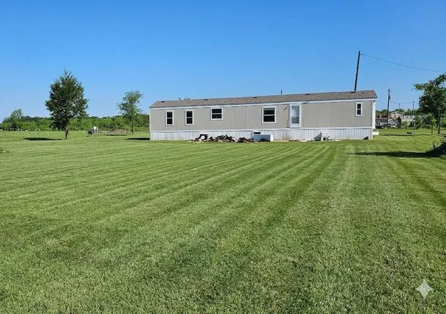 1st image of 404 North Richards, Whitney, TX 76692 | MLS# 21266279