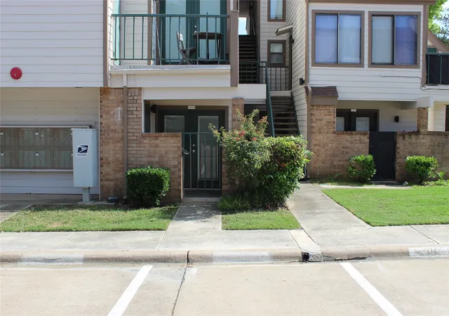 1st image of 2300 Bamboo Dr #N114, Arlington, TX 76006 | MLS# 21266281