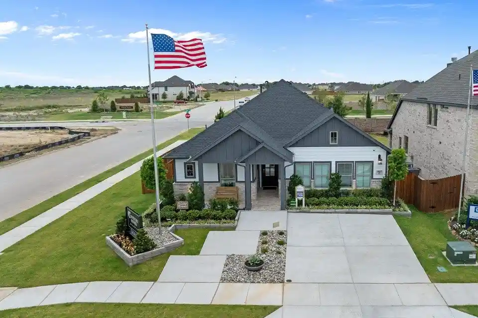 Photo 1 of Single family home for sale at 10632 Moss Cove Dr, Crowley, TX 76036 | MLS# 21266332 | Listing updated on 2026-10-29