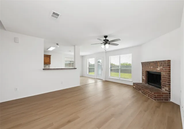 Photo 4 of Sale Pending at 617 Marlee Dr, Forney, TX 75126 | MLS# 21181215 | Listing updated on 2026-09-15