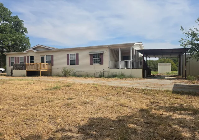 Photo 3 of Manufactured home for sale at 1331 Jay Bird Rd, Springtown, TX 76082 | MLS# 21263060 | Listing updated on 2026-09-26