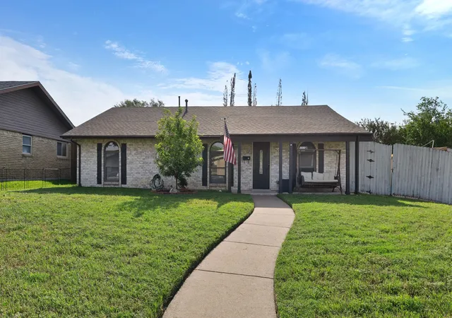 Photo 1 of Single family home for sale at 3433 Flagstone Dr, Garland, TX 75044 | MLS# 21265617 | Listing updated on 2026-08-21