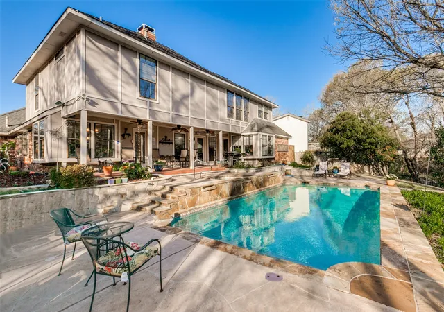 Photo 1 of Sale Pending at 3706 Oakridge Cir, Garland, TX 75040 | MLS# 21266687 | Listing updated on 2026-08-31