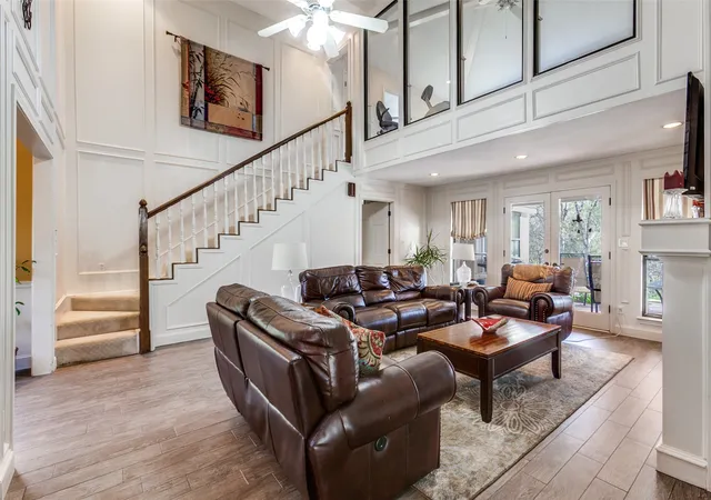 Photo 3 of Sale Pending at 3706 Oakridge Cir, Garland, TX 75040 | MLS# 21266687 | Listing updated on 2026-08-31