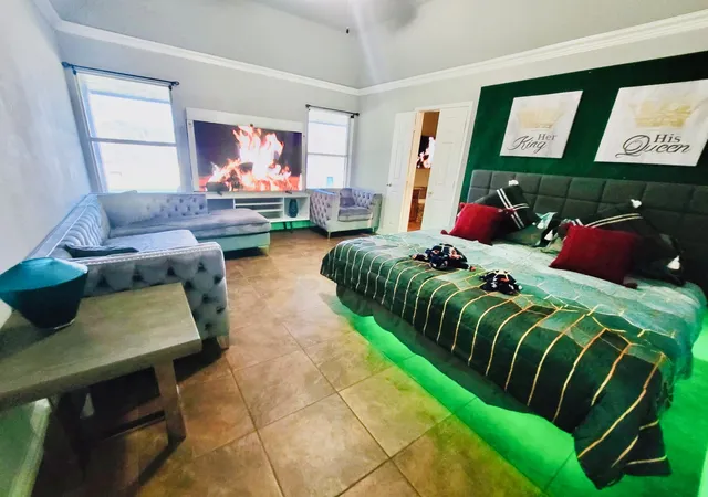 Photo 3 of Single family home for sale at 511 Lakeside Dr, Rockwall, TX 75032 | MLS# 21263818 | Listing updated on 2026-08-26