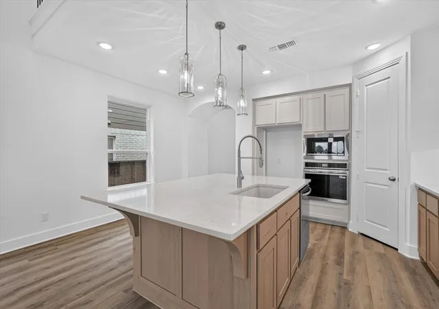 Photo 2 of Single family home for sale at 832 Stone Grove Rd, Lavon, TX 75166 | MLS# 21265735 | Listing updated on 2026-10-06