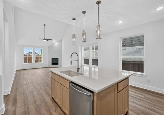 Photo 3 of Single family home for sale at 832 Stone Grove Rd, Lavon, TX 75166 | MLS# 21265735 | Listing updated on 2026-10-06