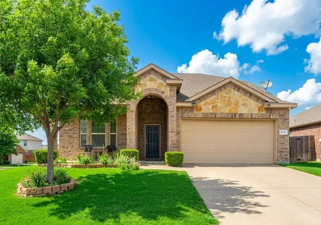 Photo 2 of Single family home for sale at 2114 Cedar Trl, Anna, TX 75409 | MLS# 21266018 | Listing updated on 2026-10-03