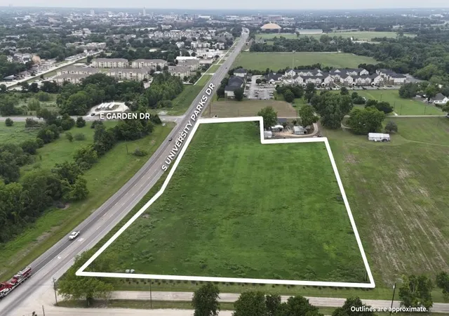 Photo 1 of Land for sale at 150 E Garden Dr, Waco, TX 76706 | MLS# 21266831 | Listing updated on 2026-09-21