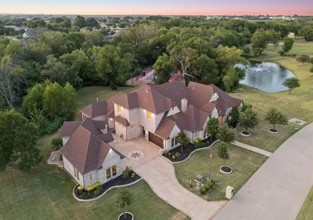 Photo 2 of Mansion for sale at 4161 San Juan Ave, Prosper, TX 75078 | MLS# 21266791 | Listing updated on 2026-10-07