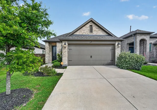 Homes for sale in Forney, TX | 2209 Rothbury Dr, Forney, TX 75126 | MLS# 21266724