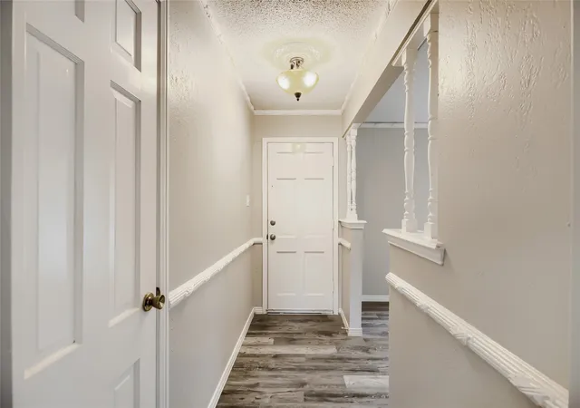 Photo 3 of Sale Pending at 829 Poinsettia Dr, Lancaster, TX 75146 | MLS# 21167931 | Listing updated on 2026-08-21