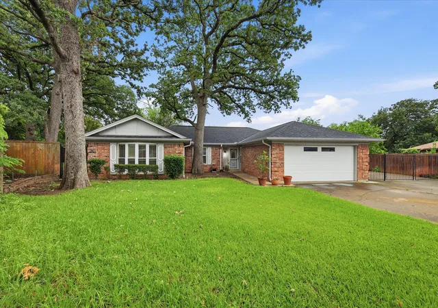 Photo 1 of Single family home for sale at 2604 Meadow Pl, Bedford, TX 76021 | MLS# 21262728 | Listing updated on 2026-09-01
