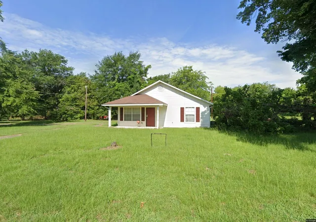 Homes for sale in Gilmer, TX | 414 Tobe, Gilmer, TX 75644 | MLS# 21267186