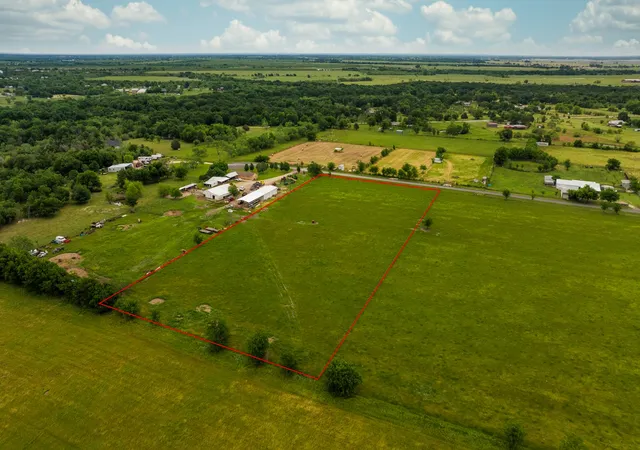 Photo 3 of Sale Pending at 0 Rustic Trl, Kaufman, TX 75142 | MLS# 21267211 | Listing updated on 2026-07-14