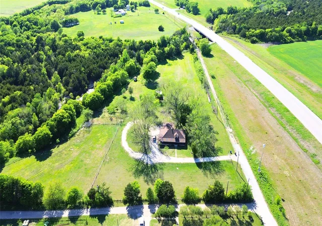 Photo 2 of Land for sale at 1542 W Reindeer, Lancaster, TX 75146 | MLS# 21263015 | Listing updated on 2026-08-25