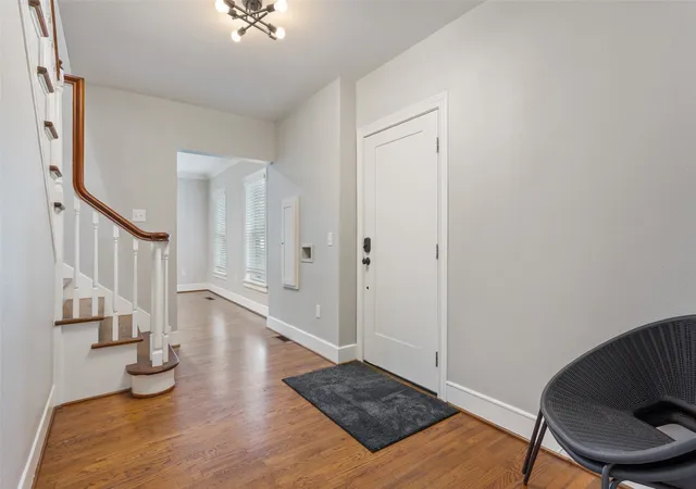 Photo 4 of Single family home for sale at 1500 S 10Th St, Waco, TX 76706 | MLS# 21267049 | Listing updated on 2026-08-24