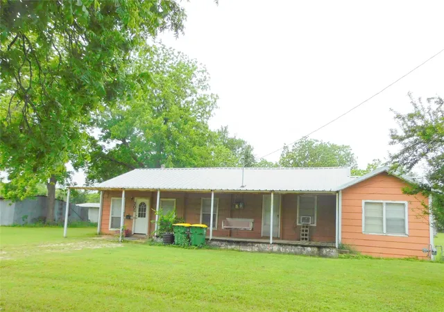 Homes for sale in Hubbard, TX | 705 Mulberry Ave, Hubbard, TX 76648 | MLS# 21263904