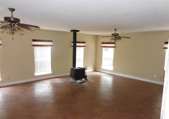 Homes for sale in Hubbard, TX | 705 Mulberry Ave, Hubbard, TX 76648 | MLS# 21263904