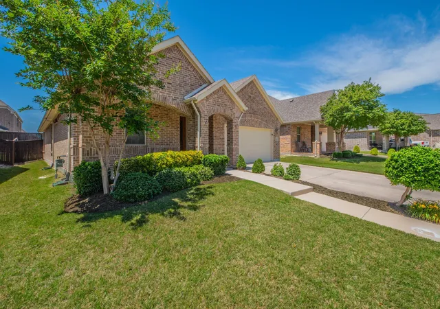 Photo 1 of Single family home for sale at 620 Caudle Ln, Savannah, TX 76227 | MLS# 21265154 | Listing updated on 2026-07-16