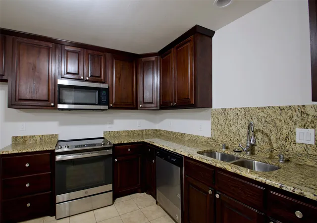 Photo 3 of Sale Pending at 4702 Mariner Dr, Rowlett, TX 75088 | MLS# 21266179 | Listing updated on 2026-07-25