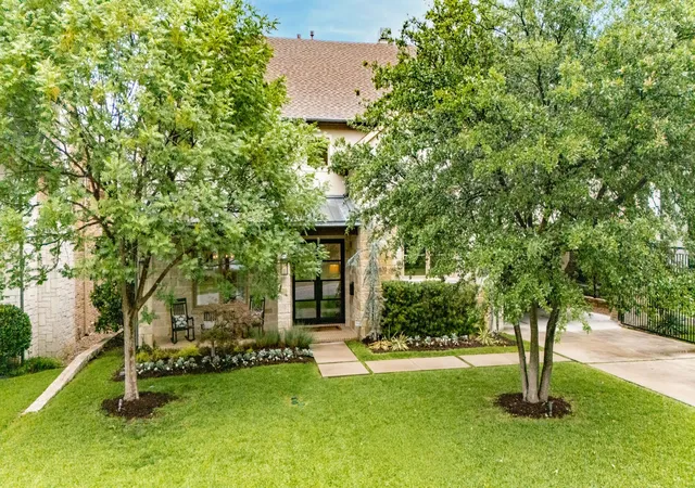 Homes for sale in Dallas, TX | 6635 Park Ln, Dallas, TX 75225 | MLS# 21252317