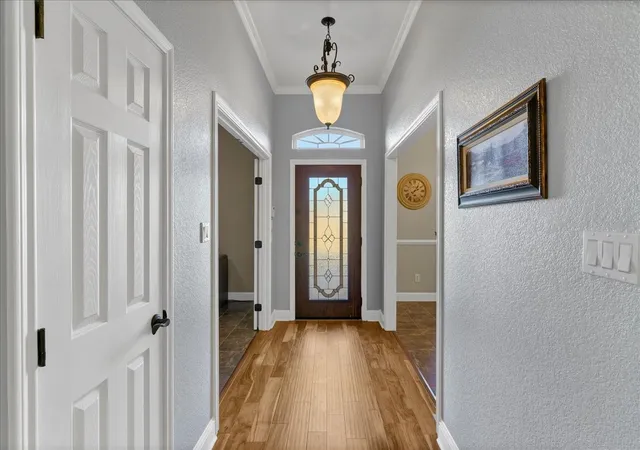 Photo 3 of Single family home for sale at 3300 Fountain Wy, Granbury, TX 76049 | MLS# 21265470 | Listing updated on 2026-07-08