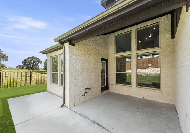 Photo 4 of Single family home for sale at 3860 Shea Pl Ct, Little Elm, TX 75068 | MLS# 21265686 | Listing updated on 2026-07-11