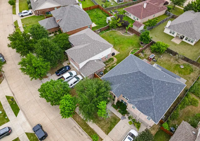 Photo 3 of Single family home for sale at 2020 Wellington Pt, Heartland, TX 75126 | MLS# 21259037 | Listing updated on 2026-08-20