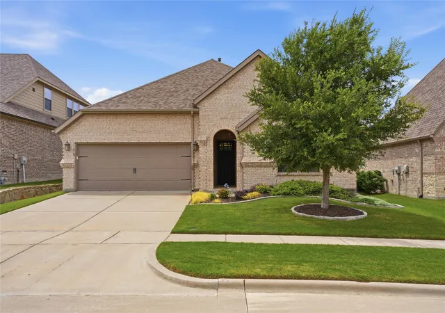 Photo 2 of Sale Pending at 3905 Ironbark Wy, Mc Kinney, TX 75071 | MLS# 21267063 | Listing updated on 2026-07-27