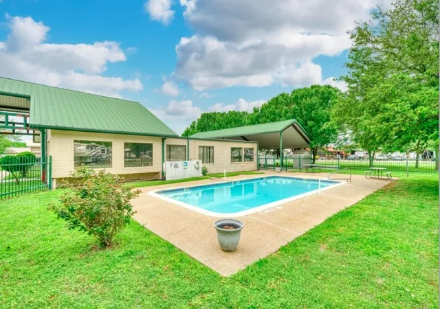 Photo 3 of Land for sale at Lot 21 Pelican Isle Dr, Kerens, TX 75144 | MLS# 21265555 | Listing updated on 2026-09-30