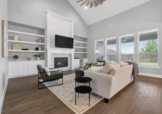 Photo 3 of Sale Pending at 4003 Marble Hill Rd, Frisco, TX 75034 | MLS# 21265021 | Listing updated on 2026-07-25
