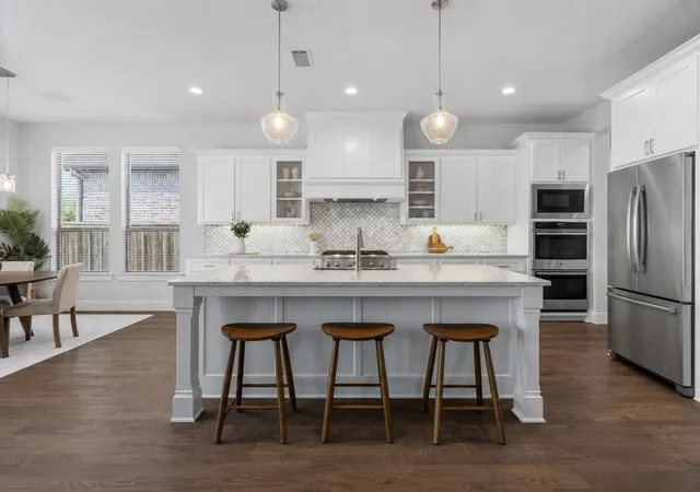 Photo 3 of Sale Pending at 4003 Marble Hill Rd, Frisco, TX 75034 | MLS# 21265021 | Listing updated on 2026-07-25