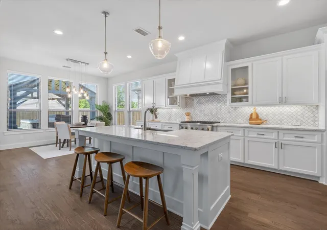 Photo 4 of Sale Pending at 4003 Marble Hill Rd, Frisco, TX 75034 | MLS# 21265021 | Listing updated on 2026-07-25