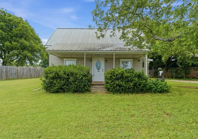 Homes for sale in Rio Vista, TX | 302 Tower Rd, Rio Vista, TX 76093 | MLS# 21267667