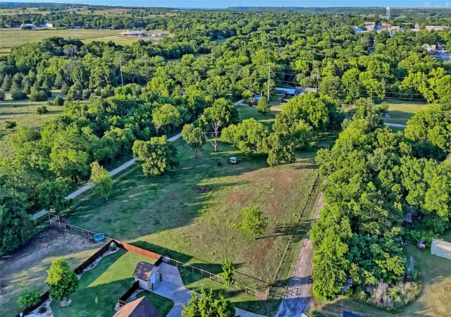 Photo 4 of Sale Pending at 0000 Howell St, Saint Jo, TX 76265 | MLS# 21267699 | Listing updated on 2026-07-16