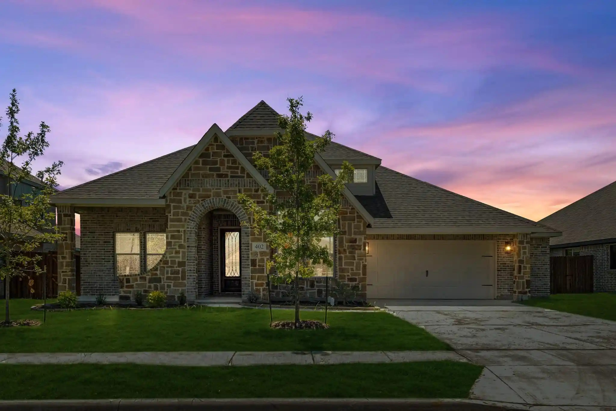 Photo 1 of Single family home for sale at 402 Laurel Ln, Glenn Heights, TX 75154 | MLS# 21267656 | Listing updated on 2026-05-20